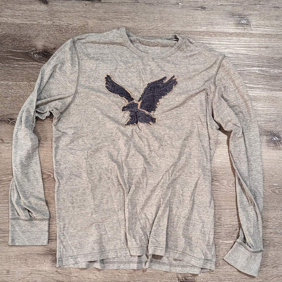 American Eagle Outfitters Other - American eagle long sleeve size xl